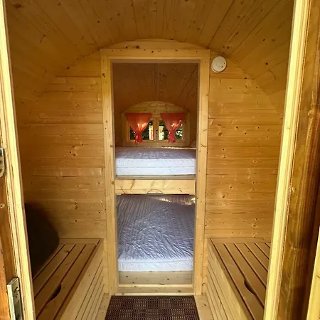 Apartment Schlaffass Im Apfelhain Hohenraunau